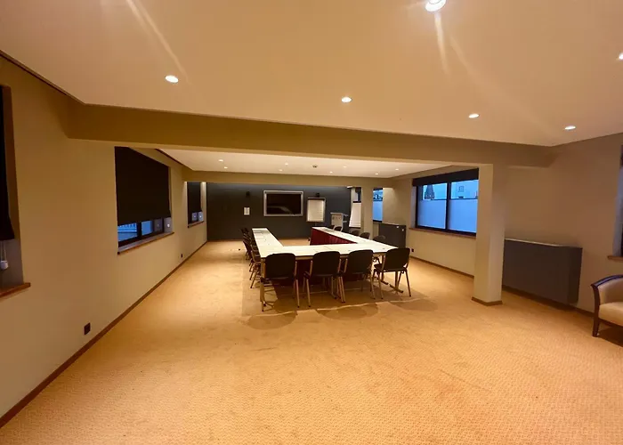 Bedford Hotel & Congress Centre